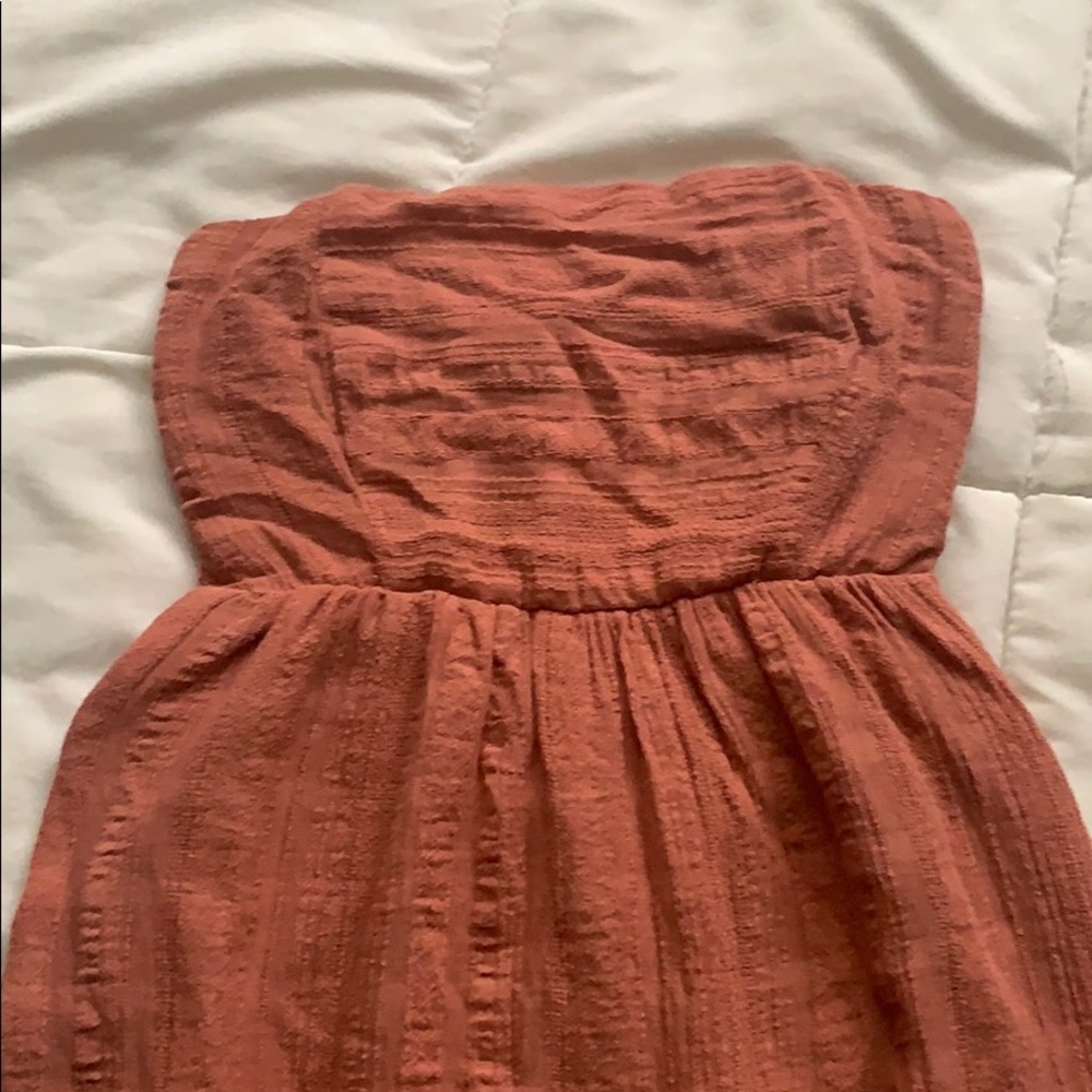Strapless dress